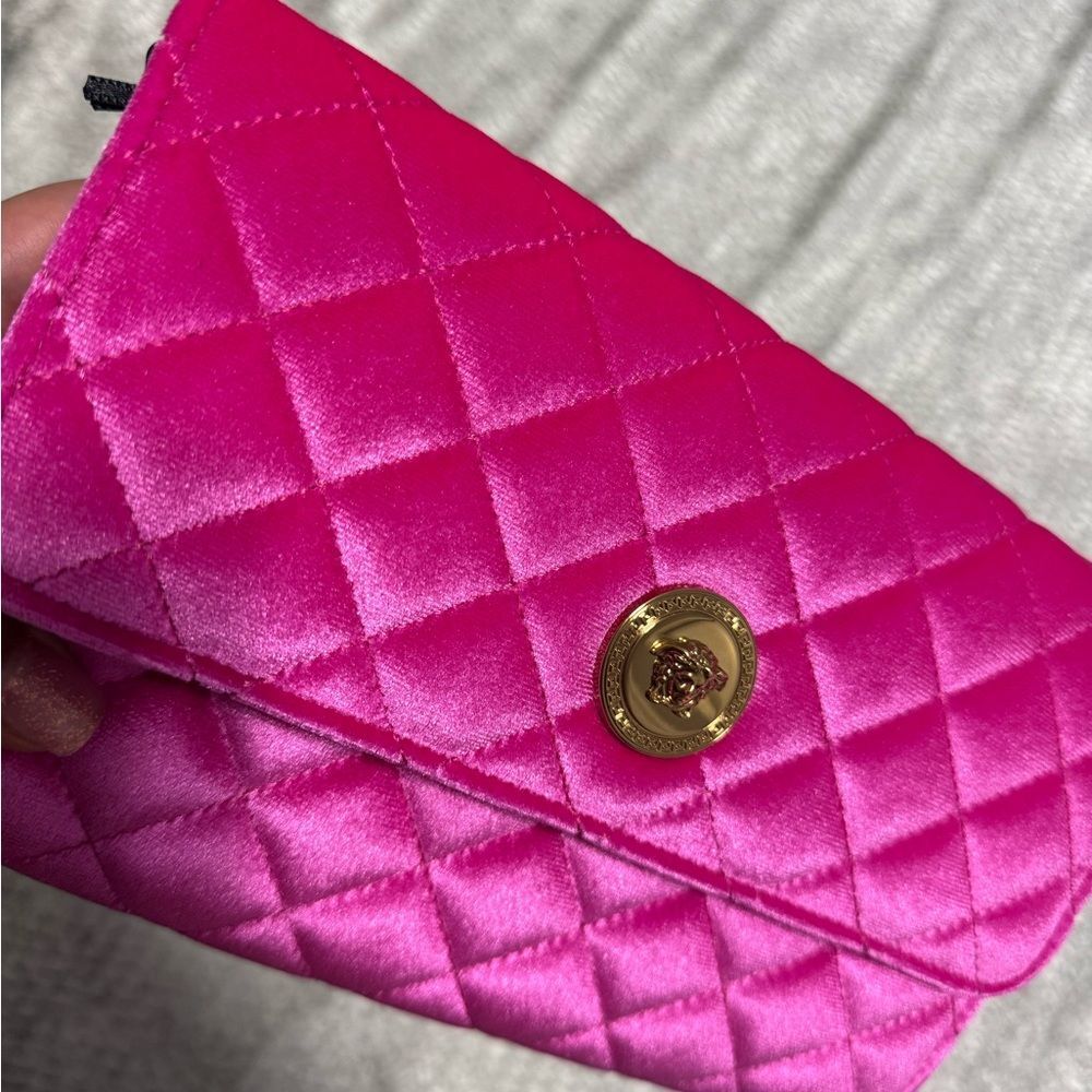 NWT Versace Pink Quilted Women's Bag - Picture 3 of 7